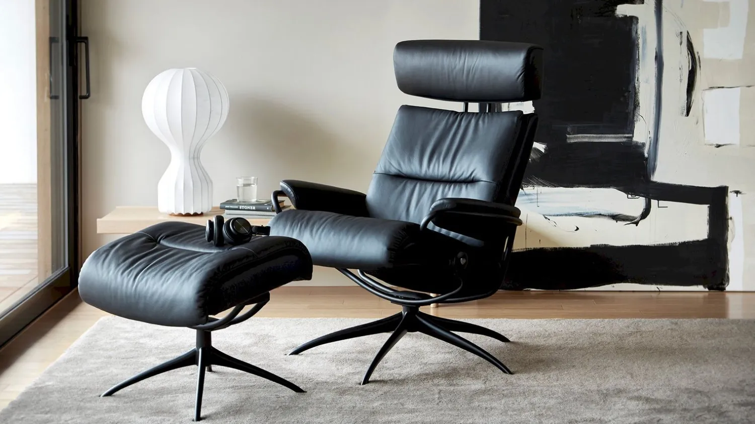 Leren Fauteuils|Draaifauteuils-Stressless Tokyo Low Relaxfauteuil + Hocker Black