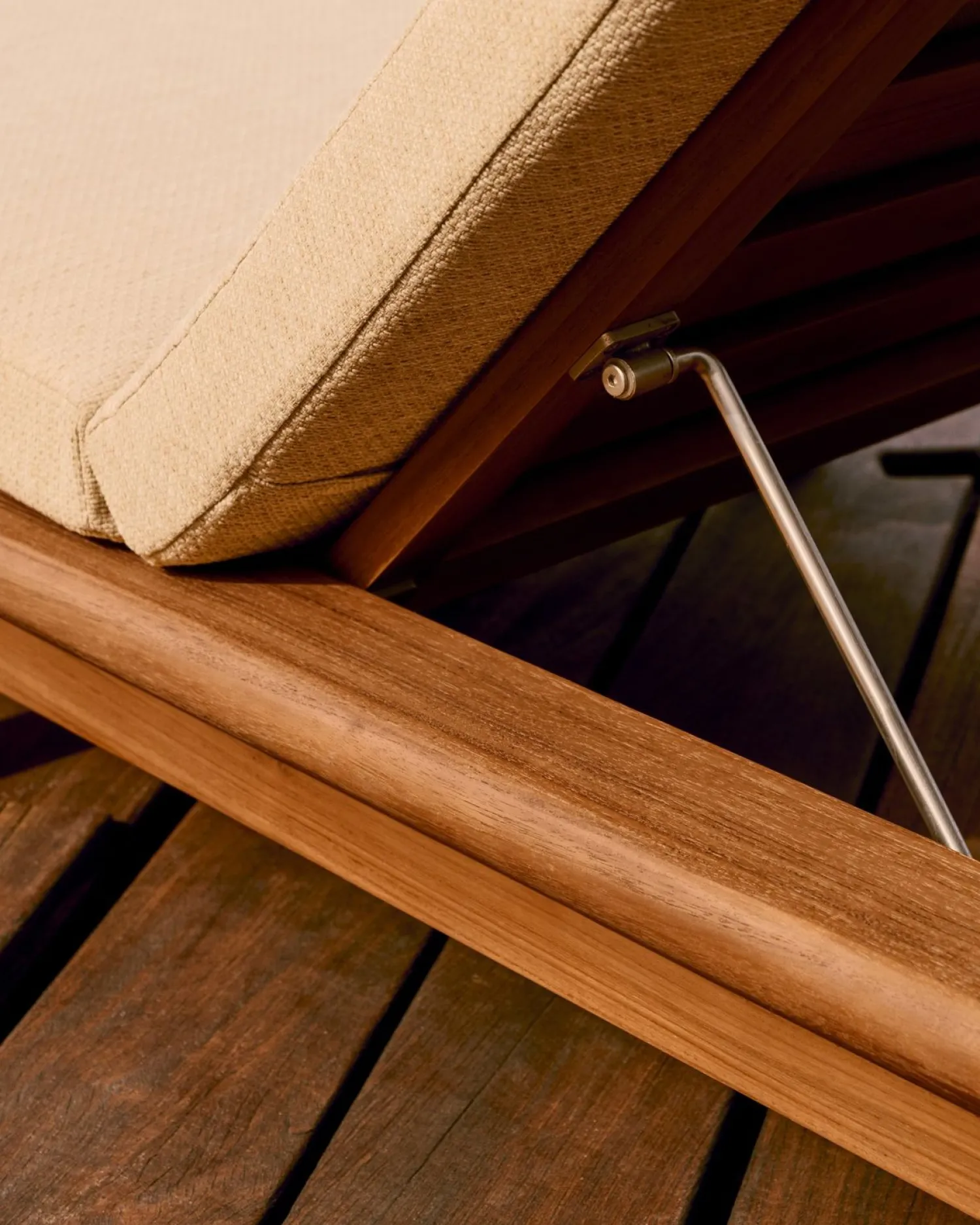 Tuinstoelen-Kave Home Turqueta Outdoor Ligstoel Bruin, Beige