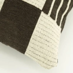 Sierkussens & Plaids-By Boo Twist Rechthoekig Kussen Brown