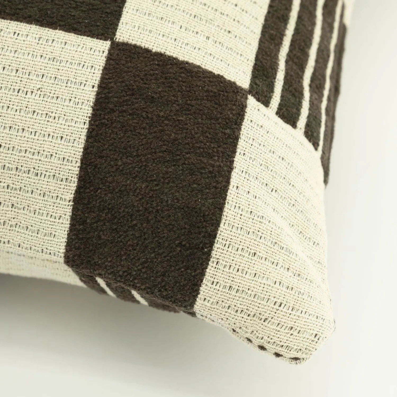 Sierkussens & Plaids-By Boo Twist Vierkant Kussen Brown
