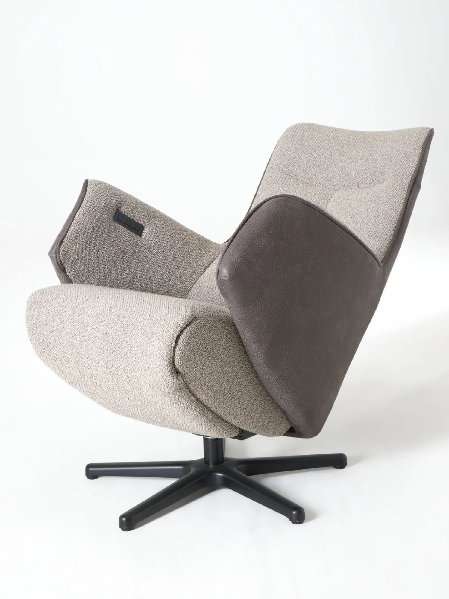 Relaxfauteuils-Eijerkamp Collectie Twister Pro Relaxfauteuil Creme