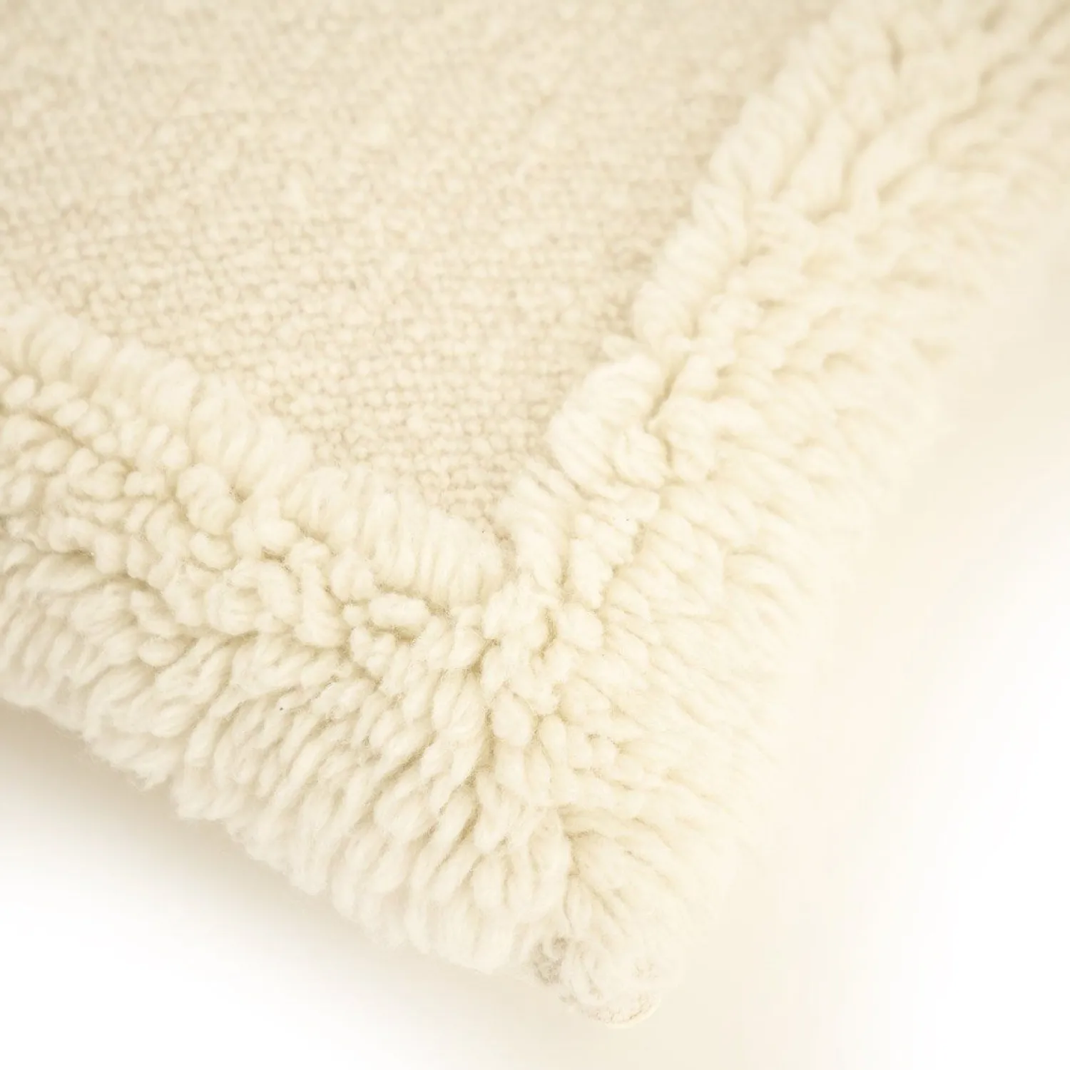 Sierkussens & Plaids-By Boo Ullie Sierkussen Beige