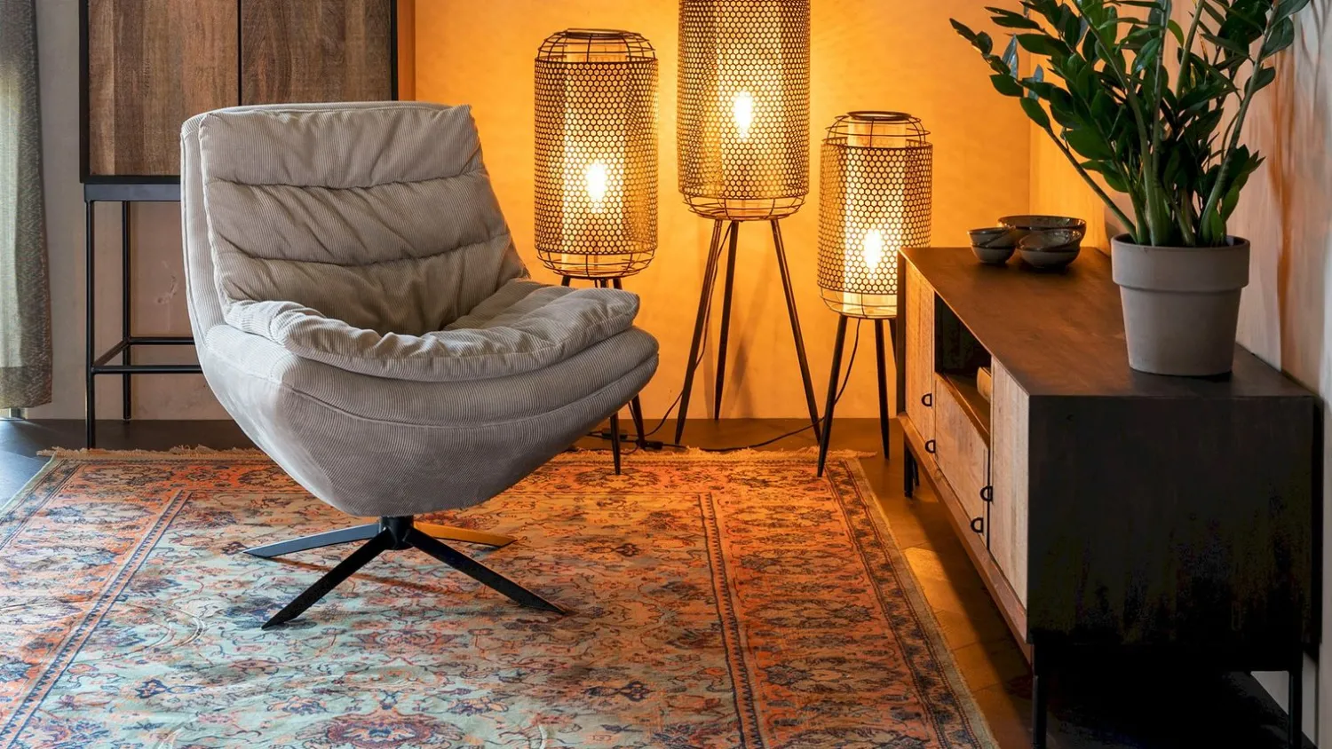Draaifauteuils-Dutchbone Vince Fauteuil Beige