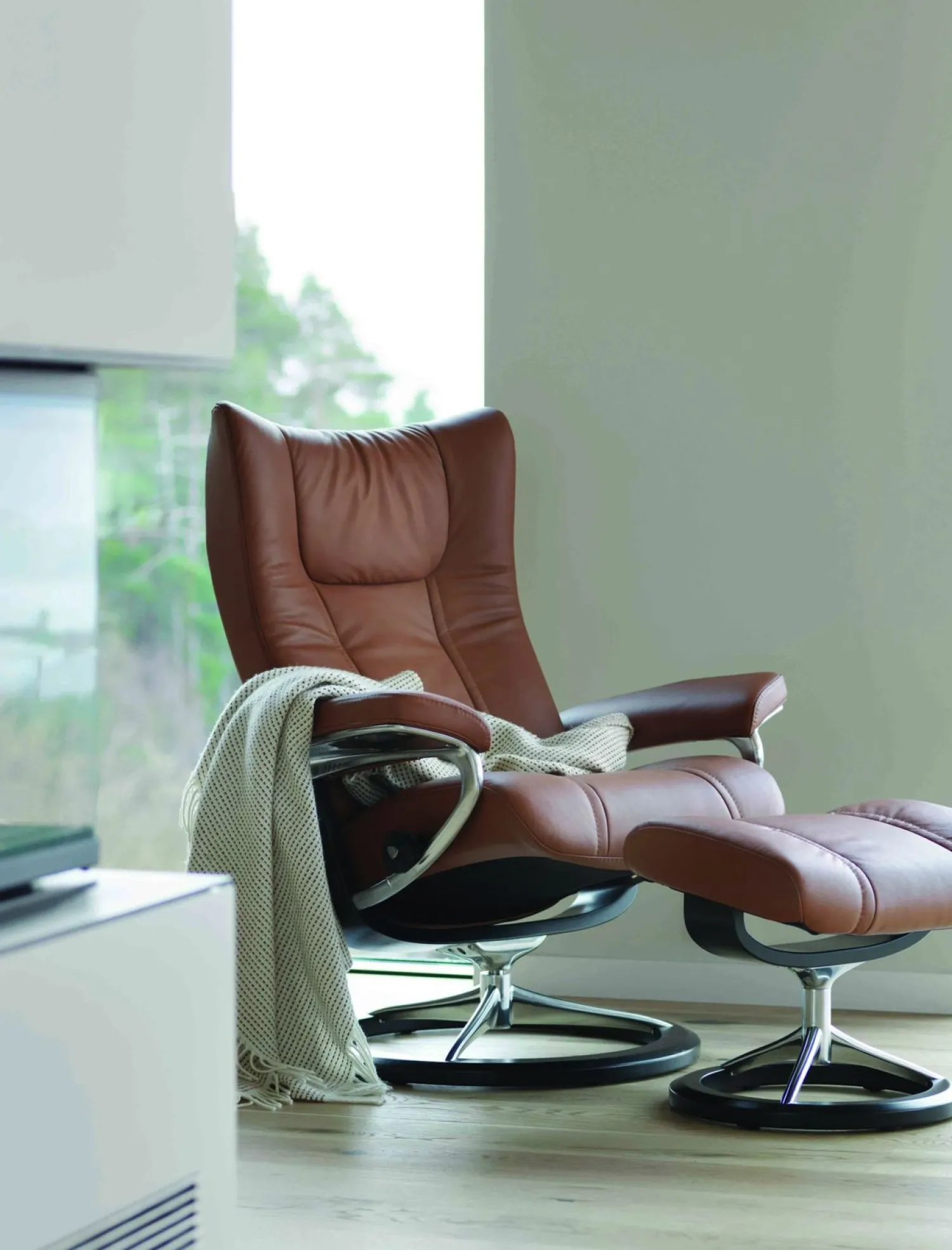 Leren Fauteuils|Relaxfauteuils-Stressless Wing Relaxfauteuil + Hocker Zwart