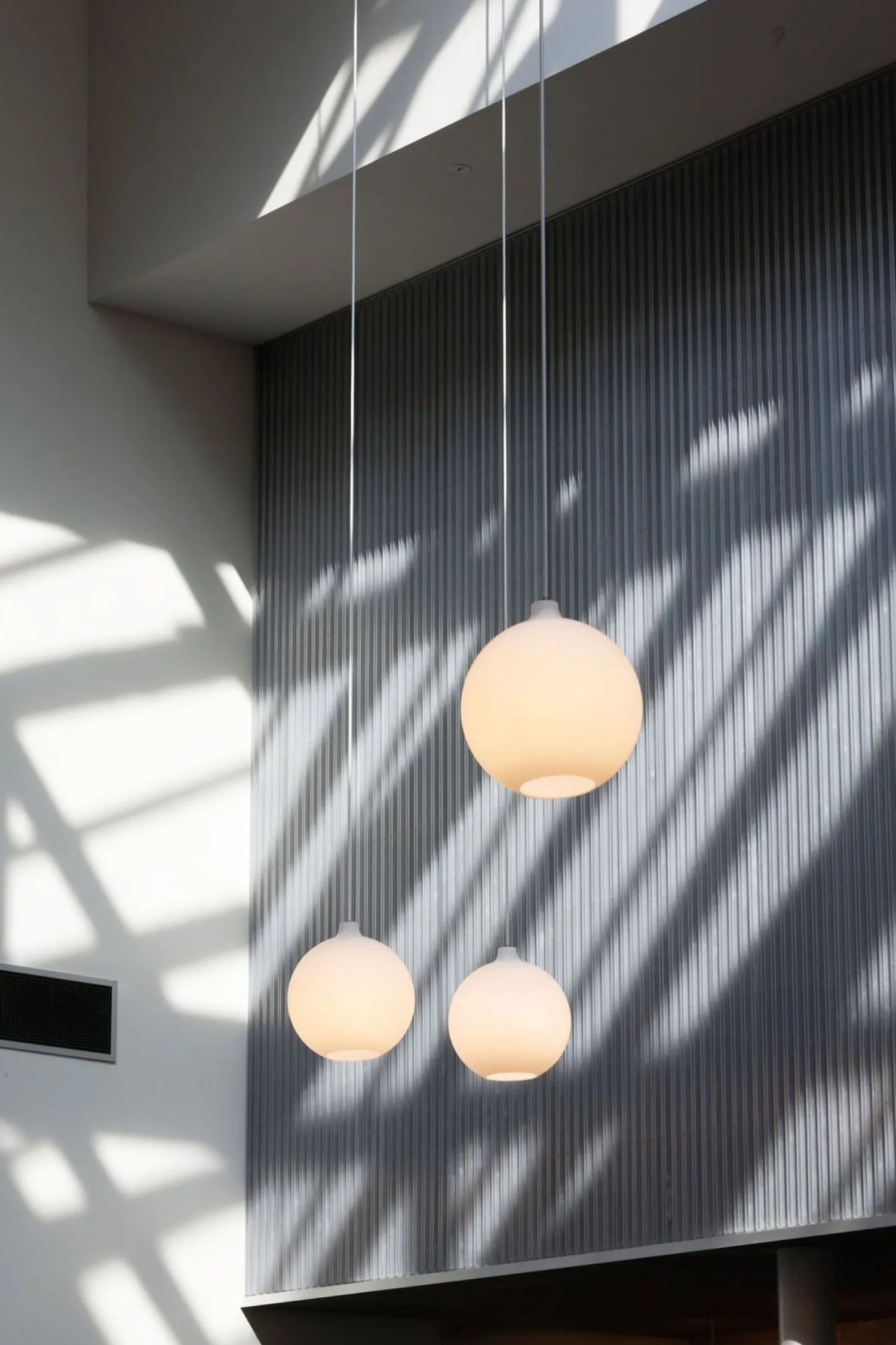 Design Hanglampen|Design Hanglampen-Louis Poulsen Wohlert Hanglamp White