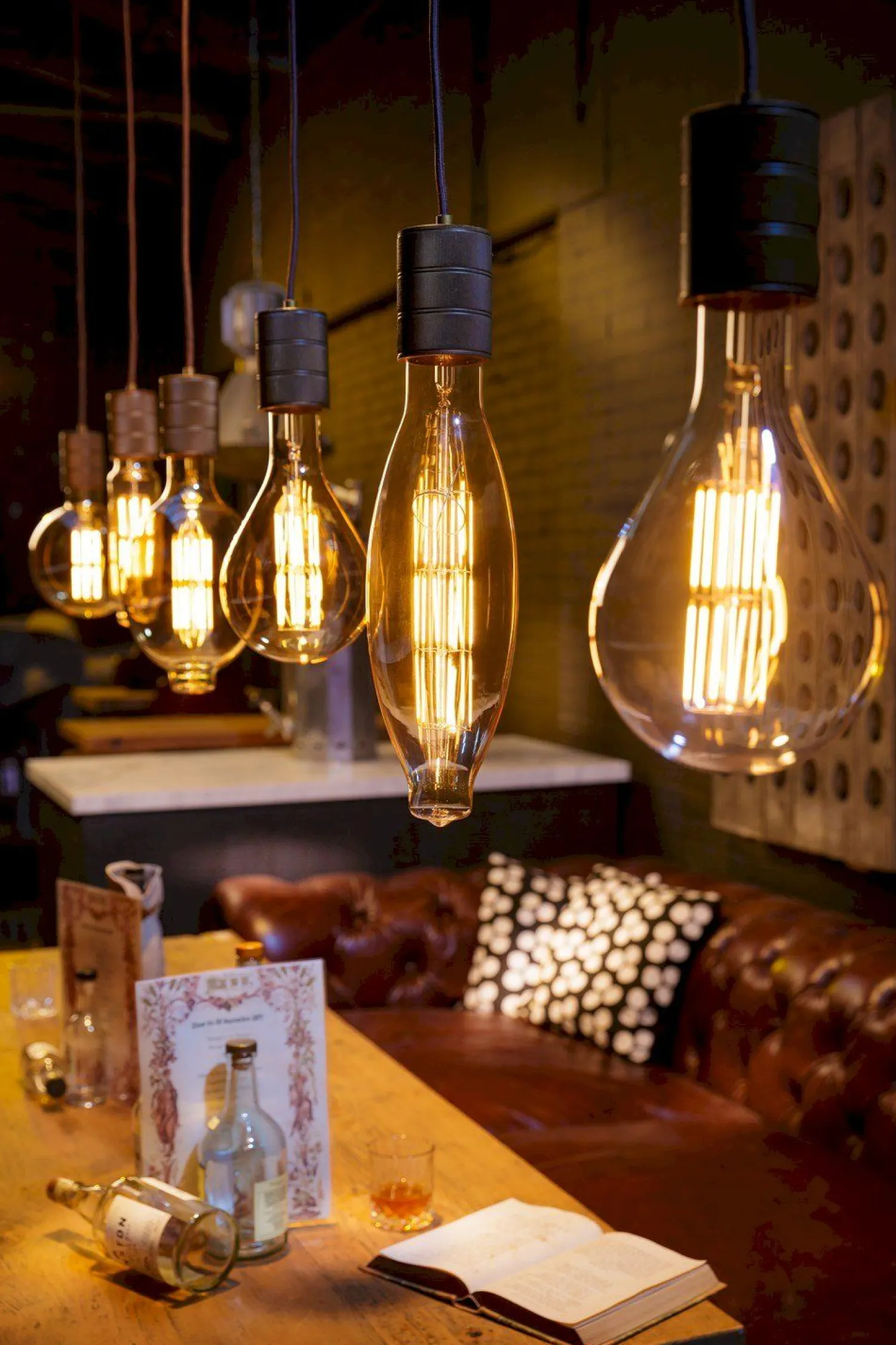 Industriële Hanglampen|Industriële Hanglampen-Calex XXL Pendel Hanglamp zwart