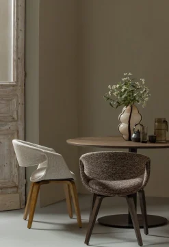 Eetkamerstoelen Met Armleuning-WOOOD Yossi Bruin Hout Eetkamerstoel Brown