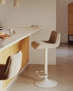 Stoffen Barkrukken-Kave Home Zenda Barstoel Beige