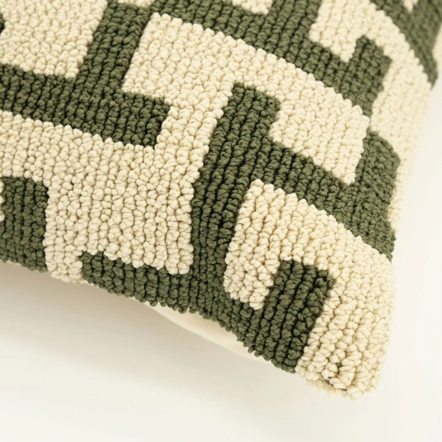 Sierkussens & Plaids-By Boo Ziggy Kussen Green
